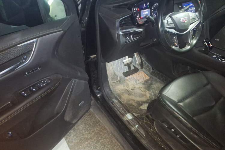 Used Cadillac XT5 2022 2.0T Four-Wheel Drive Luxury Version (Hummingbird Edition)