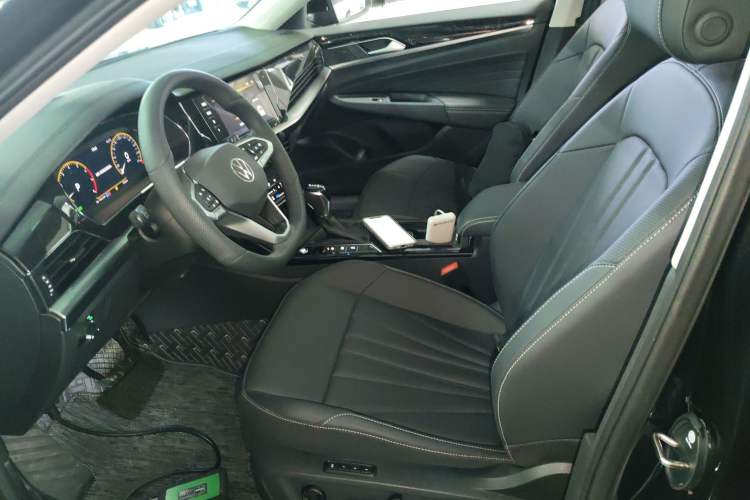 Used Volkswagen Passat 2025 Outstanding Model 380TSI Starry Dragon Edition