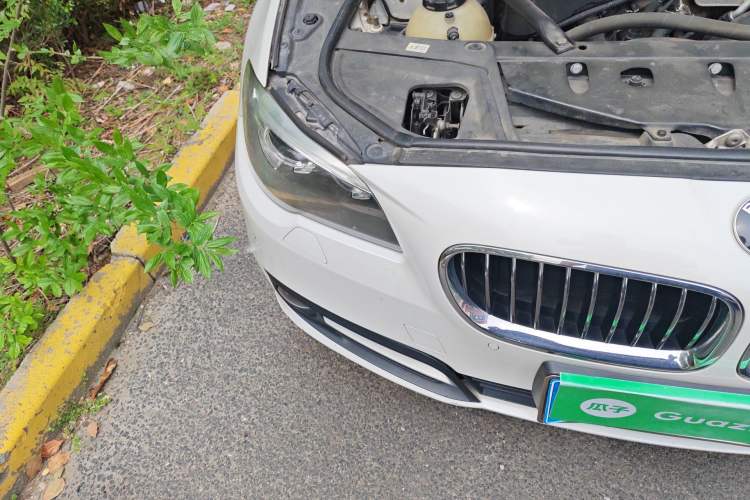 Used BMW 5 Series 2017 525Li Leading Model Right Front Headlight