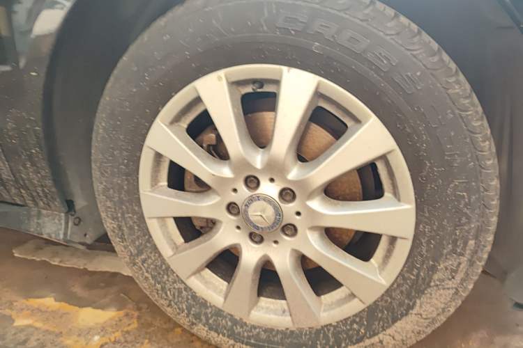 Used Mercedes-Benz R-Class 2017 R 320 4MATIC Business Edition Prestige Model