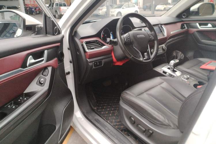 Used Haval H6 Coupe 2019 1.5T Automatic Two-Wheel Drive Ultra-Luxury Smart Connectivity Model China VI Standard
