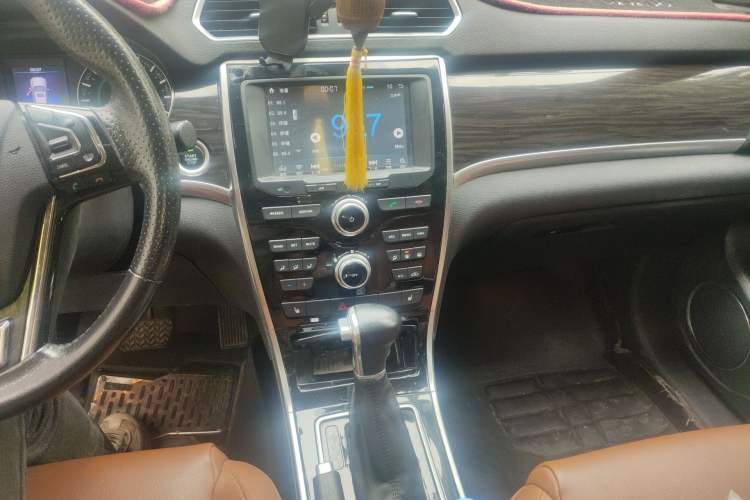 Used Haval H2 2015 1.5T Automatic Two-Wheel Drive Elite Edition