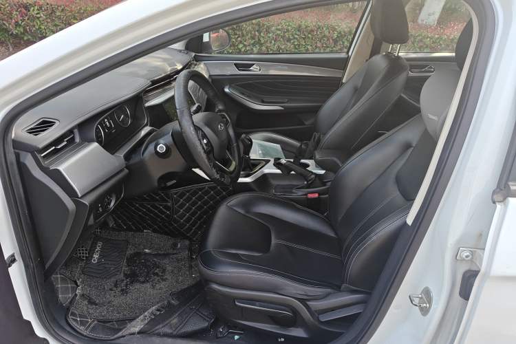 Used Chery Arrizo 5 2019 1.5L Manual New Youth Edition China VI Standard Left Front Seat