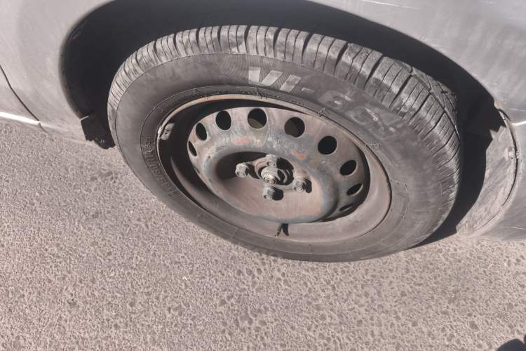 Used Chevrolet Sail 2010 Sedan 1.2L AMT Ideal Edition
