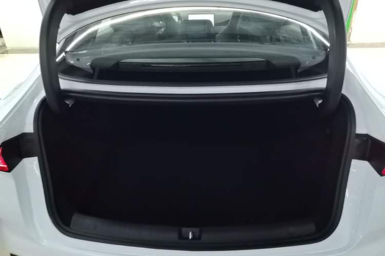 Used BYD Seal 06 New Energy 2025 DM-i Smart Drive 120KM Deluxe Model Trunk