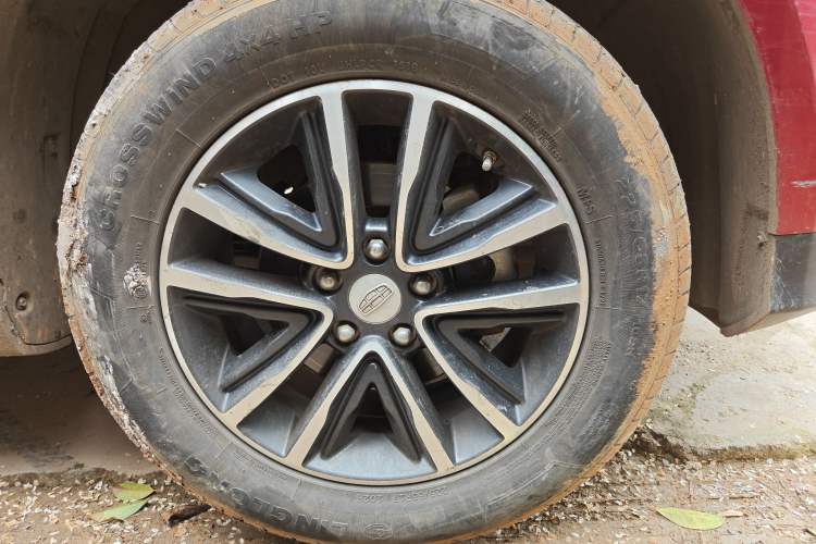 Used Geely Auto Vision X6 2018 1.4T CVT 4G Connected Flagship Edition