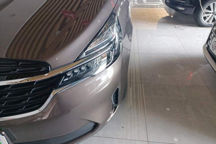 Used Buick GL8 2021 Land Cruiser Executive Class 652T Luxury Model
