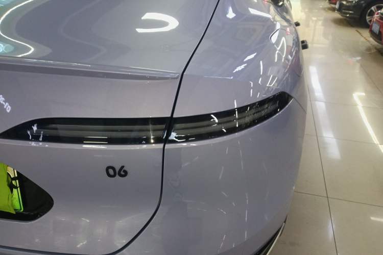 Used Avatr 06 2025 Pro Range-Extended Edition Right Rear Taillight