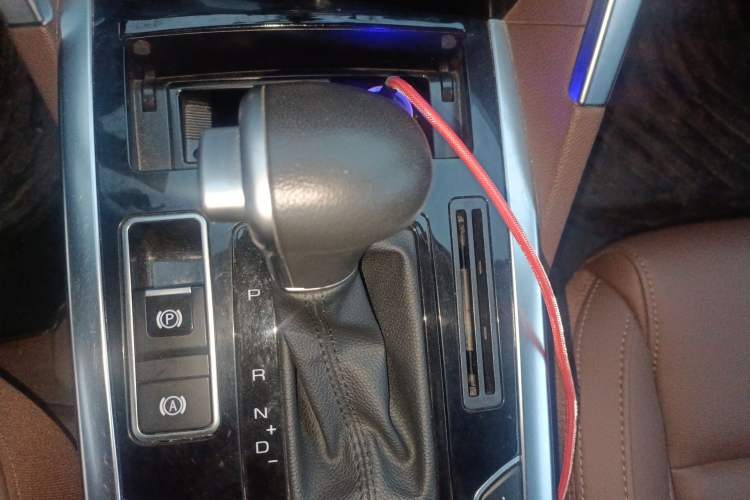 Used Haval H7 2017 Blue Label H7L 2.0T Automatic Prestige Model
