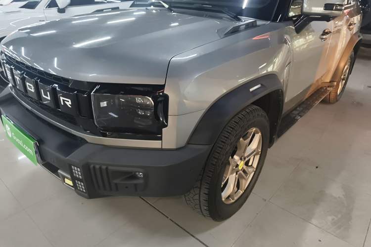 Used JETOUR Traveler 2023 2.0T All-Wheel Drive Conquer PRO Left Front Headlight