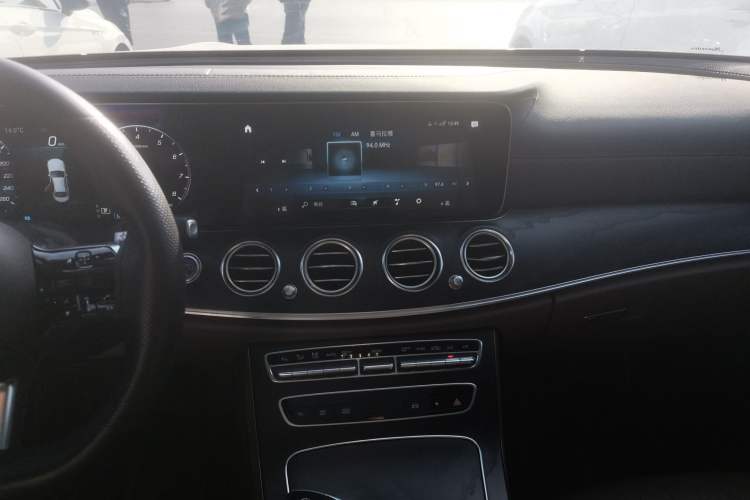 Used Mercedes-Benz E-Class (Import) 2021 Updated E 260 Fashion Sport Edition
