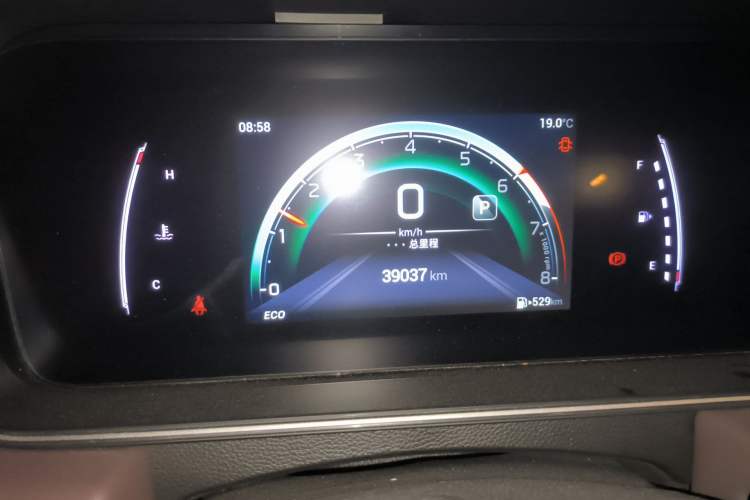 Used GAC Trumpchi M6 2023 PRO 270T DCT Luxury Edition Instrument Cluster