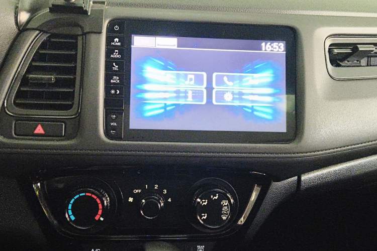 Used Honda Vezel 2020 1.5L CVT Pioneer Edition Audio And AC Panel