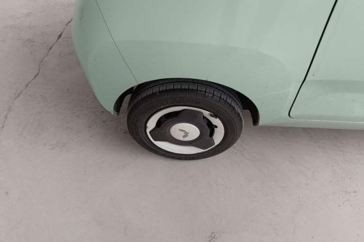 Used Wuling Hongguang MINIEV 2022 Macaron Premium Model – Lithium Iron Phosphate Exterior 3