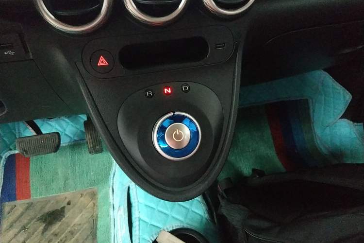 Used ORA Black Cat 2021 301 km Basic Version