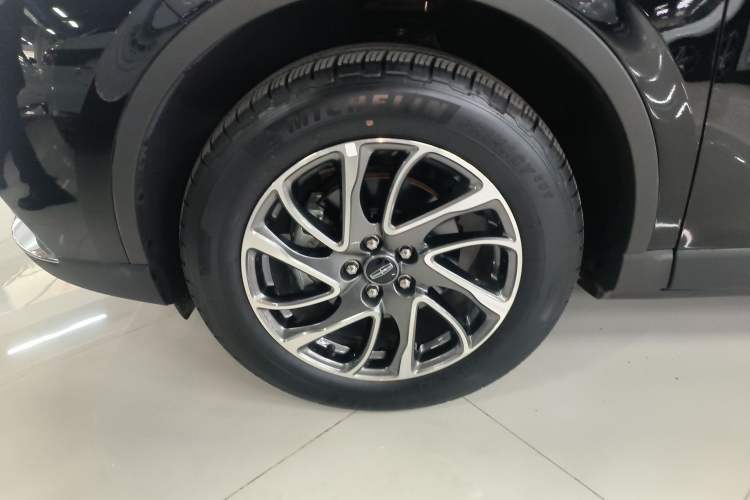 Used Lincoln Corsair 2021 2.0T Two-Wheel-Drive Luxury Edition