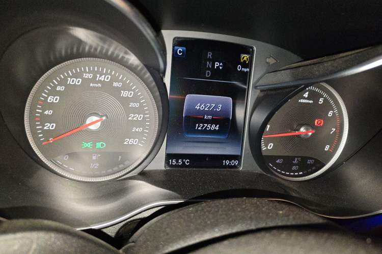 Used Mercedes-Benz C-Class 2017 C 200 L Sport Edition
