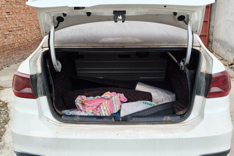 Used Jetta VA3 2021 1.5L Manual Entry-Level Version Trunk