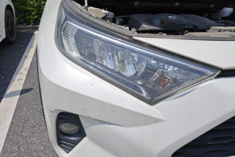 Used Toyota RAV4 2021 2.0L CVT Two-Wheel Drive Fashion PLUS Edition
