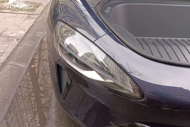 Used Xiaomi Auto SU7 2024 Four-Wheel Drive Ultra-Long Range Advanced Intelligent Driving Max Edition