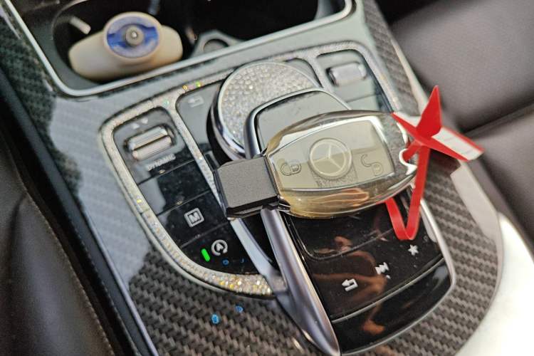 Used Mercedes-Benz GLC 2017 GLC 260 4MATIC Luxury Model
