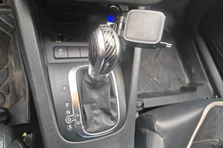 Used Volkswagen Scirocco 2014 1.4 TSI Competition Edition Gear Lever