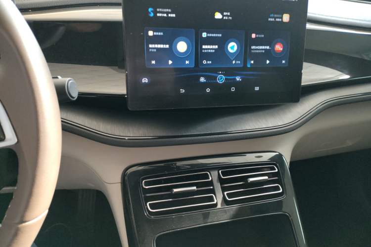 Used BYD Qin PLUS 2024 HONOR Edition DM-i 55KM Leading Model
