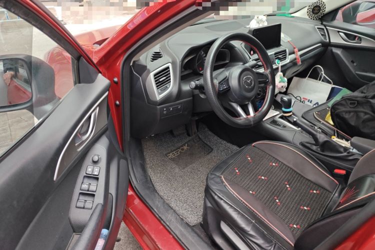 Used Mazda Mazda 3 Axela 2019 Cloud-Controlled Version Sedan 1.5L Automatic Comfort Trim China VI Standard
