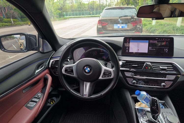 Used BMW 5 Series 2022 530Li Leading Model M Sport Package Steering Wheel