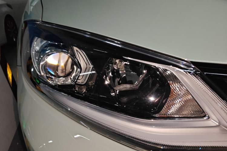 Used Nissan Tiida 2024 1.6L CVT Smart Drive Edition
