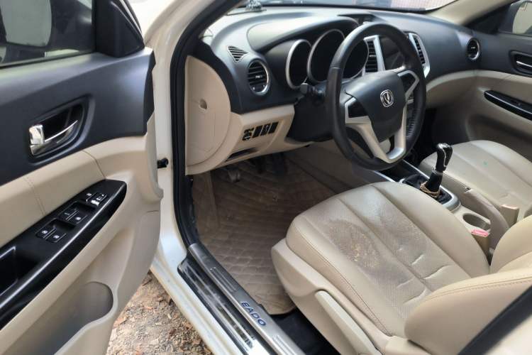 Used Changan Eado 2012 1.6L Manual Luxury Model China IV Standard