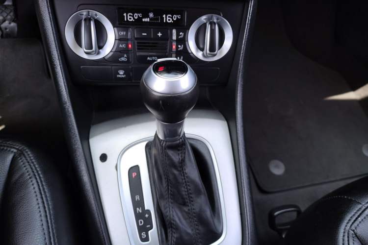 Used Audi Q3 2016 30 TFSI Collector's Edition Intelligent Model