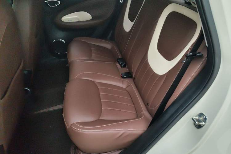 Used Wuling Bingo 2023 333 km Lingxi Connected Version
