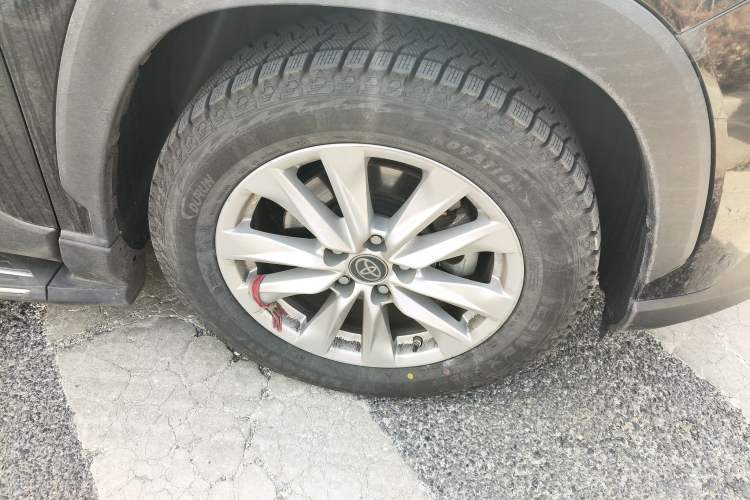 Used Toyota Corolla Cross 2023 2.0L Pioneer Edition