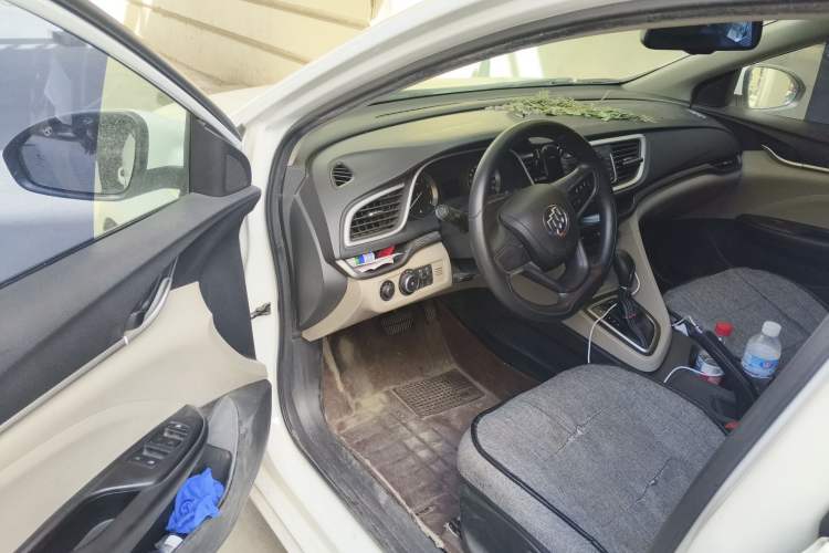 Used Buick GT 2016 15N Automatic Entry-Level Trim
