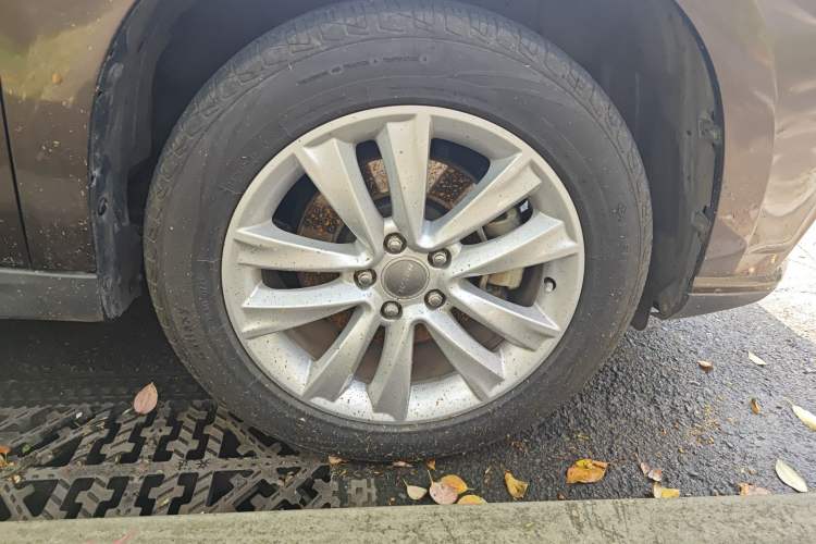 Used Haval H2 2016 Red-Label 1.5T Automatic Two-Wheel Drive Luxury Model
