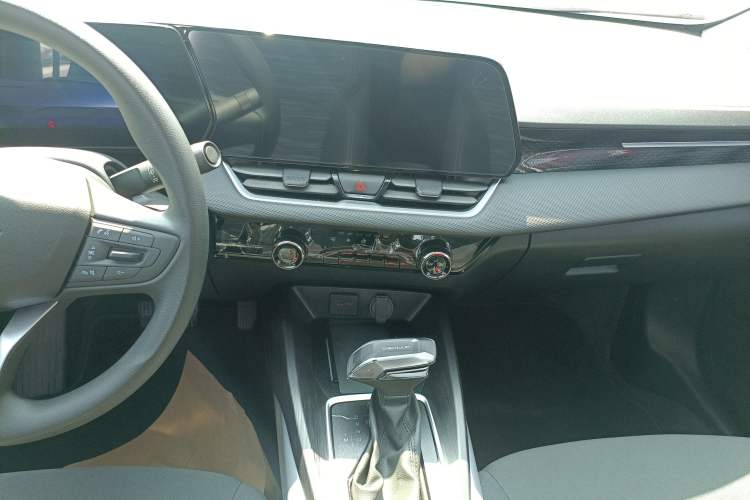 Used Chevrolet Monza 2024 1.5L Dual-Clutch Enjoyment Edition