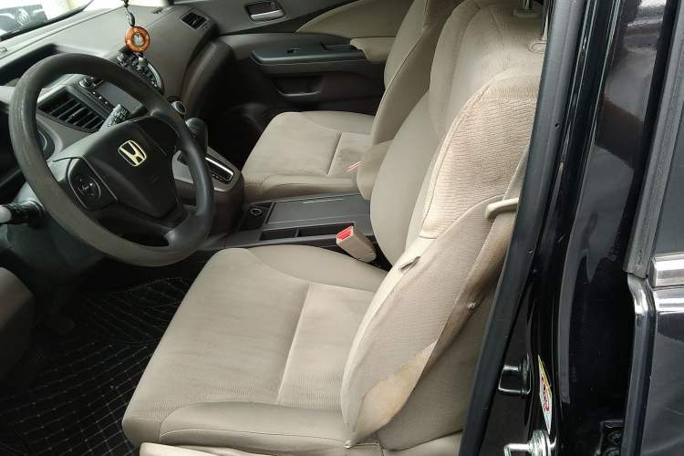 Used Honda CR-V 2012 2.0L two-wheel drive urban version Left Front Seat