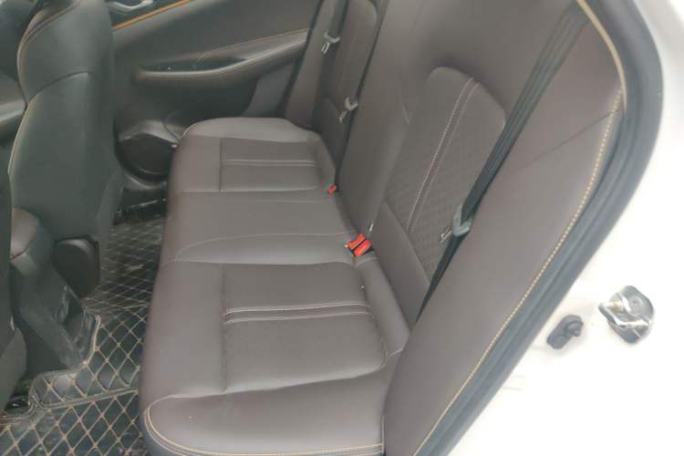 Used CHANGAN Eado DT 2018 1.6L Manual Smart Enjoyment Model