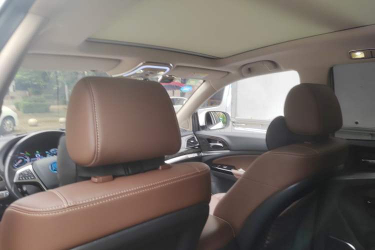 Used BYD Tang New Energy 2017 2.0T All-Wheel Drive Hyatt Model Headliner