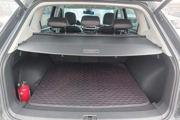 Used Volkswagen Tayron 2024 300TSI Two-Wheel-Drive Luxury Plus Advanced Version
