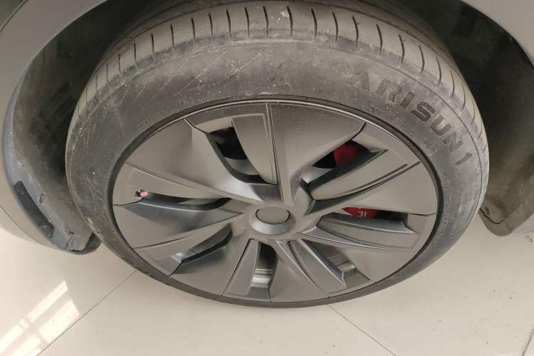 Used Tesla Model Y 2022 Rear-Wheel-Drive Version
