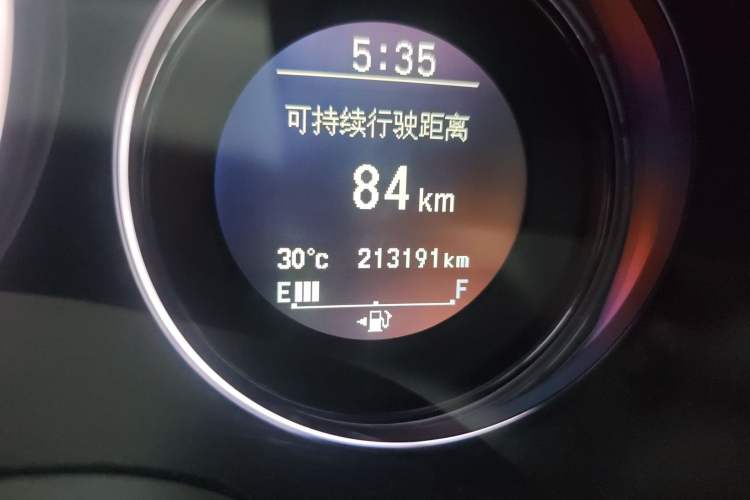 Used Honda Vezel 2015 1.8L CVT 2WD Luxury Model