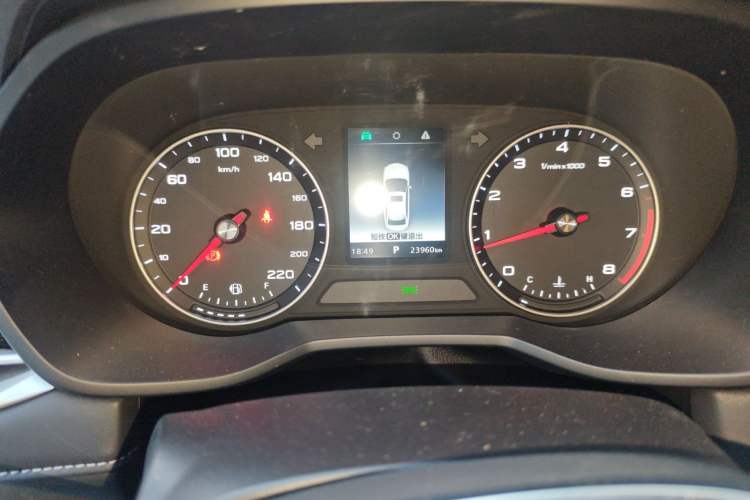 Used Roewe i5 2019 1.5L Automatic 4G Connected Langyue Edition
