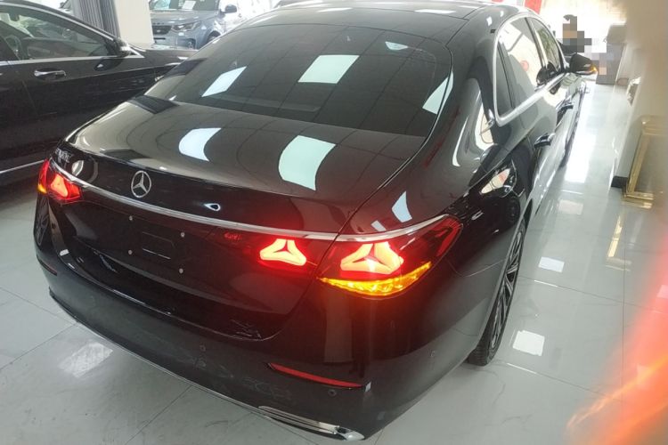 Used Mercedes-Benz E-Class 2024 Facelift E 300 L Luxury Edition