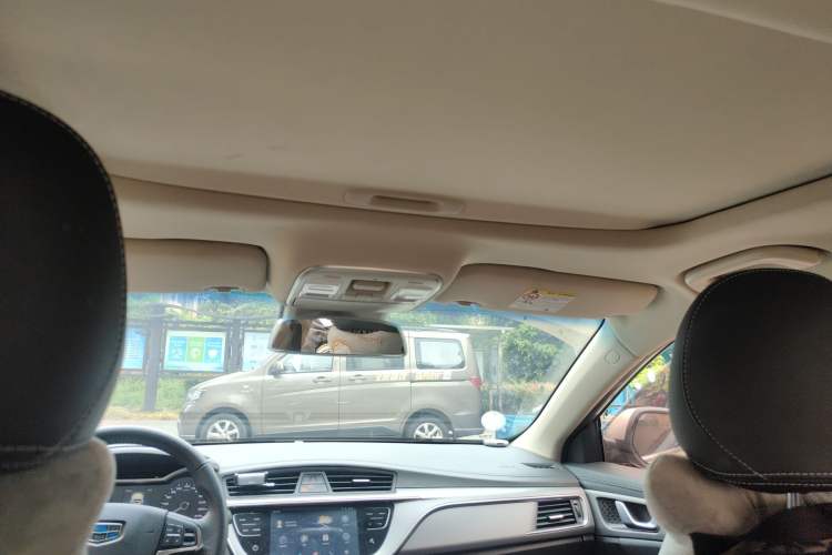 Used Geely Auto Emgrand GL 2018 1.8L Manual Elite Smart Connectivity Version
