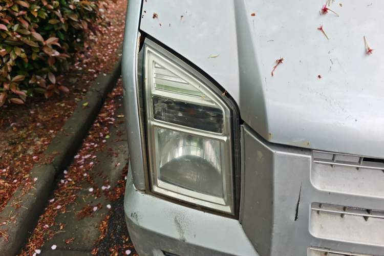 Used Dongfeng Xiaokang C36 2019 1.5L Base Version II China VI DK15 Right Front Headlight