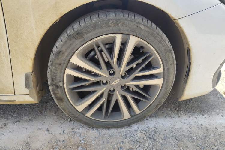 Used Chery Arrizo 8 2023 High-Performance Edition 2.0T DCT Powerfully Equipped