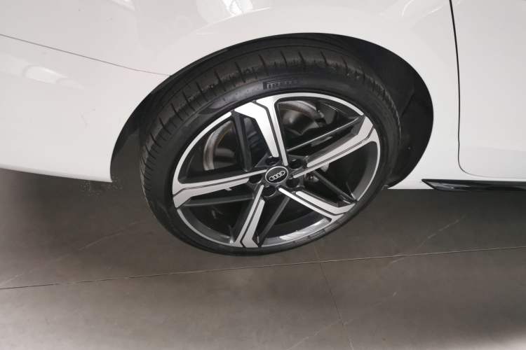 Used Audi A4L 2024 40 TFSI Luxury Dynamic Edition
