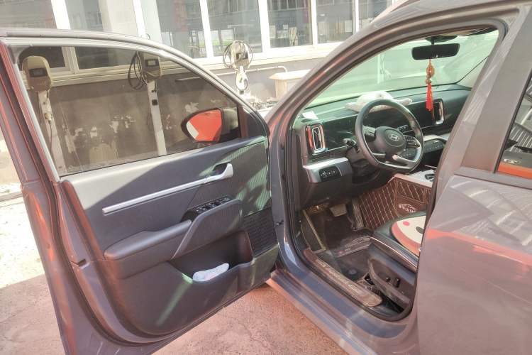 Used Hyundai ix35 2023 Musso 2.0L Prestige LUX Edition
